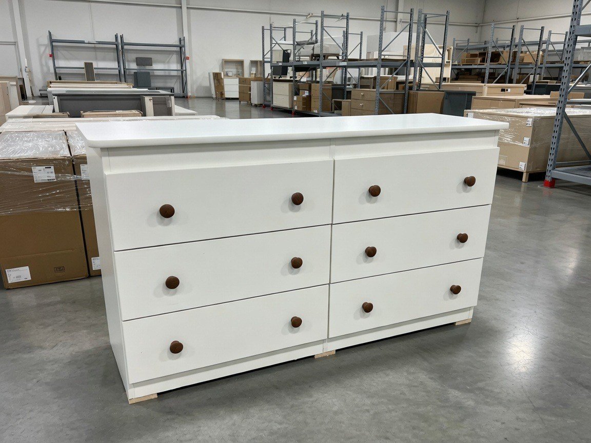  Classic White 6-Drawer Bedroom Dresser with Wooden Knobs thumbnail 2