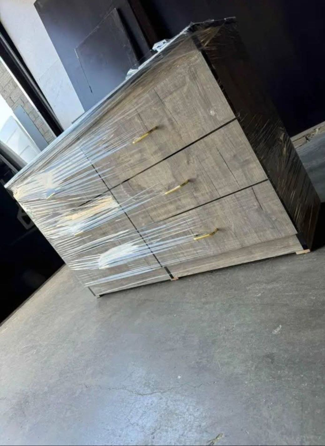 Rustic Weathered Grey 6-Drawer Bedroom Dresser with Gold Handles thumbnail 3